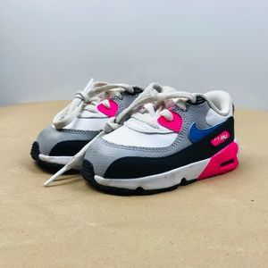 Nike Air Max 90 Sneakers